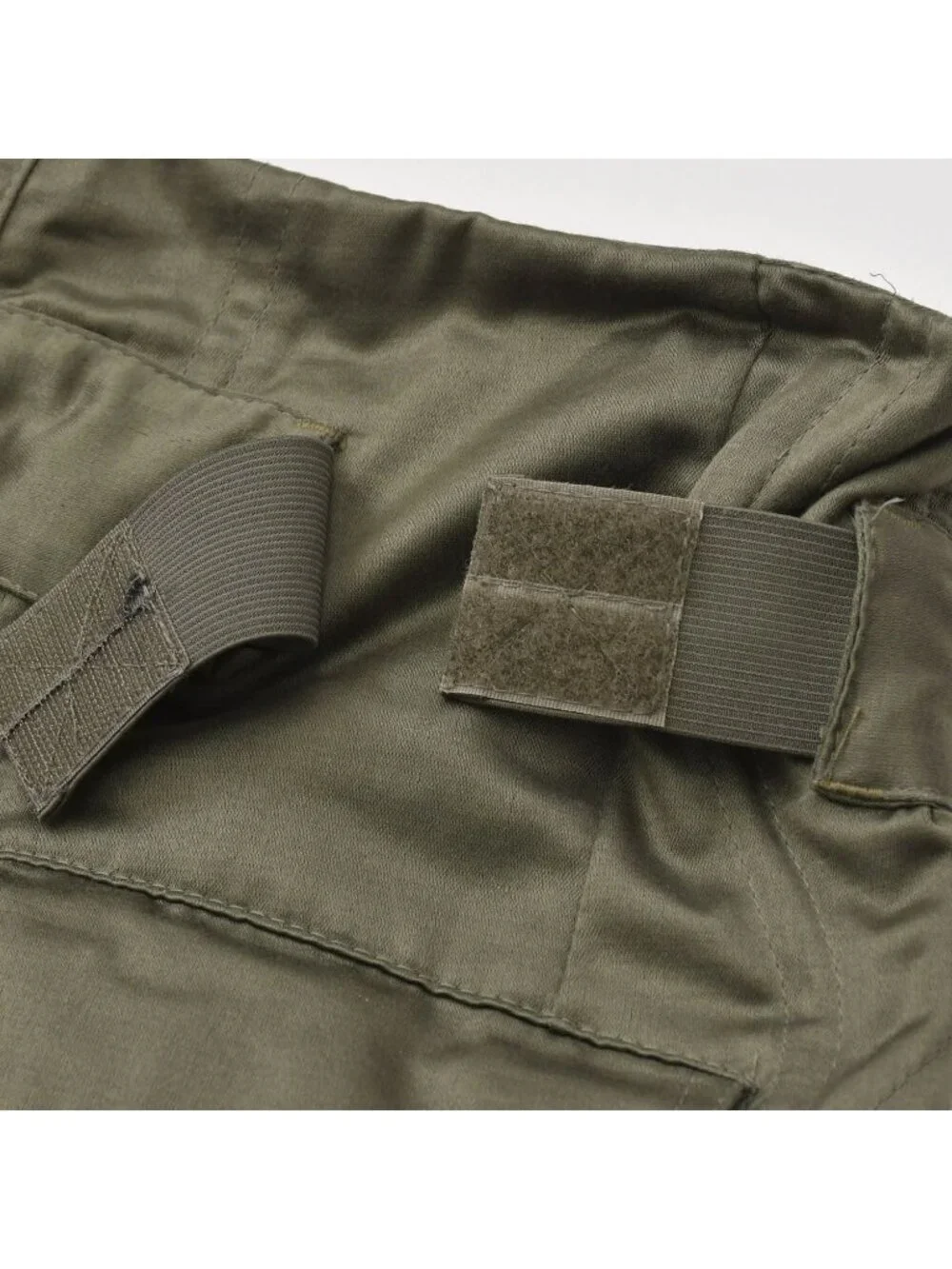 Dolce & Gabbana Wire Cargo Shorts Khaki 48